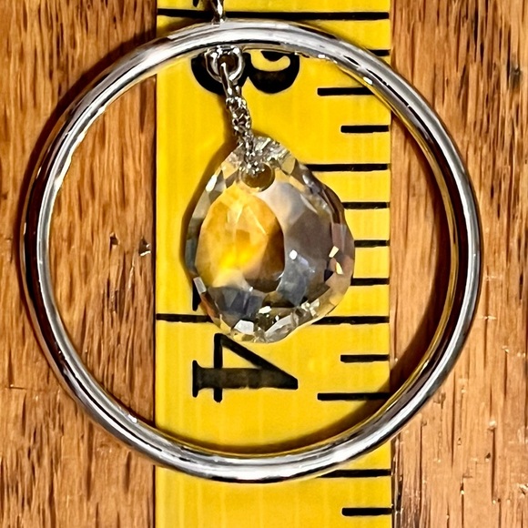 Swarovski Silver Teardrop Crystal Pendant in Circle Halo Sparkle Gift Minimalist - Picture 9 of 16